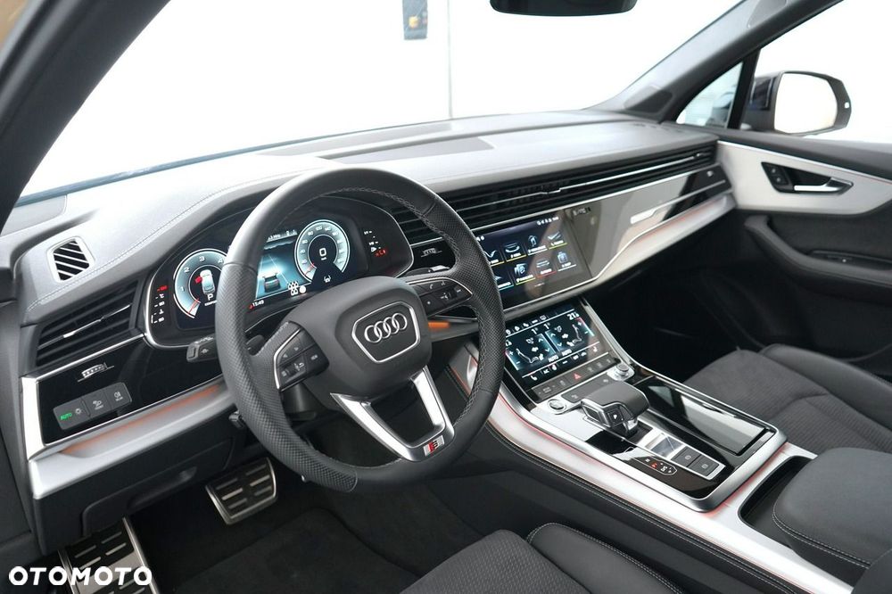 Audi Q7 - 17