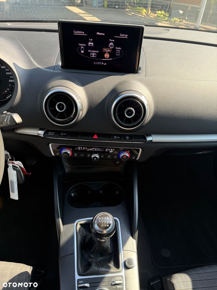 Audi A3 Sportback - 19