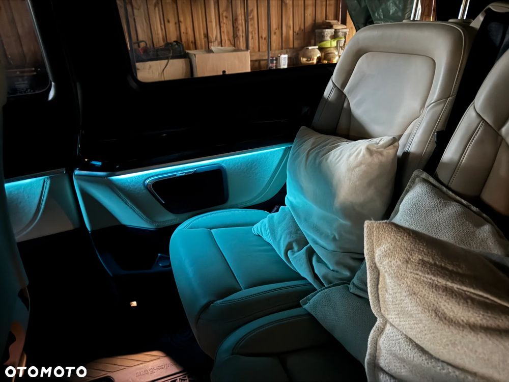 Mercedes-Benz Klasa V 300 d 4-Matic 9G-Tronic Exclusive (ekstra d³) - 21