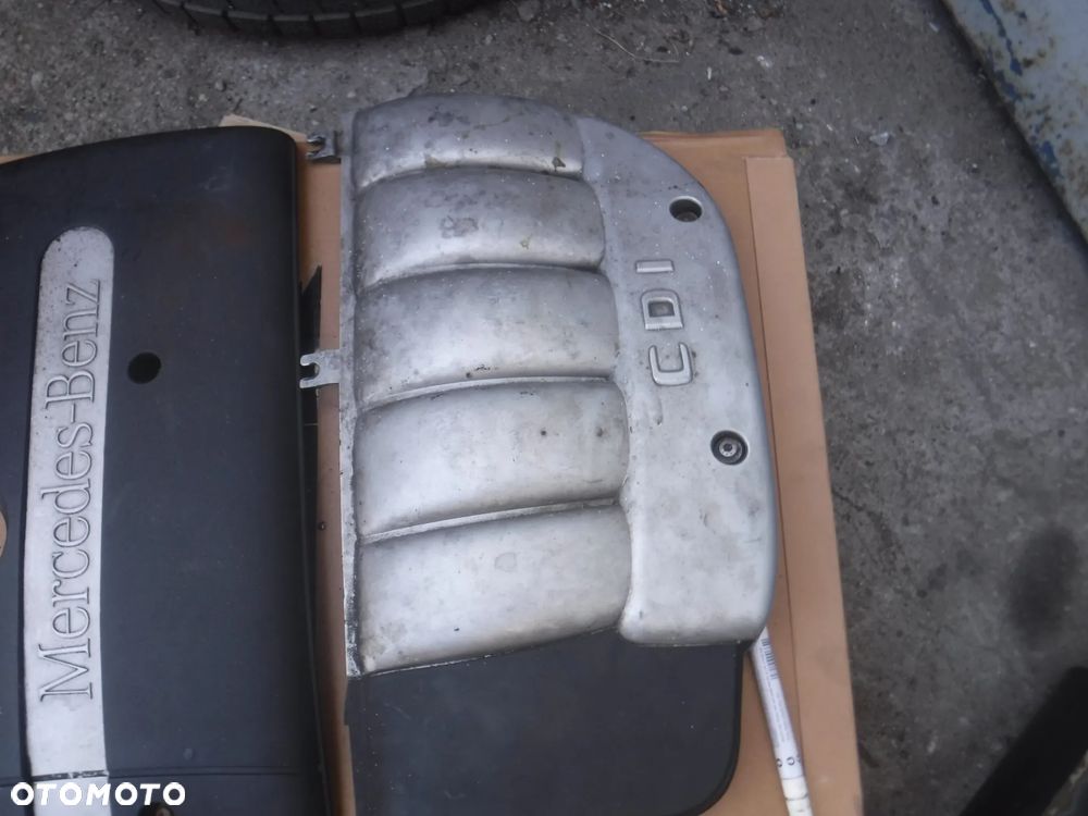 Mercedes ML W163 2.7 oslona silnika gorna kpl - 2