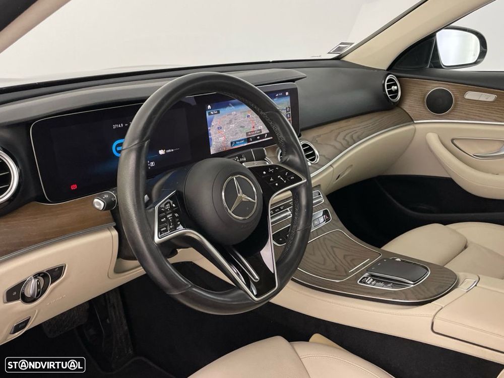 Mercedes-Benz E 300 de AMG Line - 16