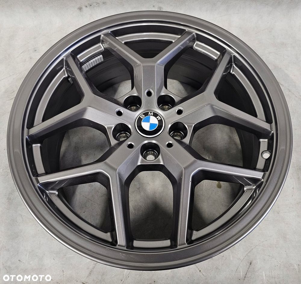 Felga BMW G60 G61 5A324D5 7,5x18 ET23 - 1