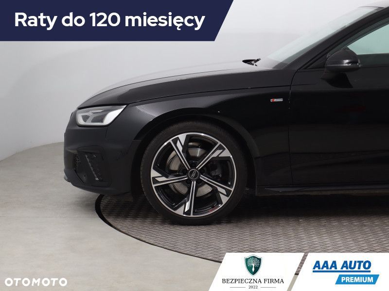 Audi A4 Limousine - 17