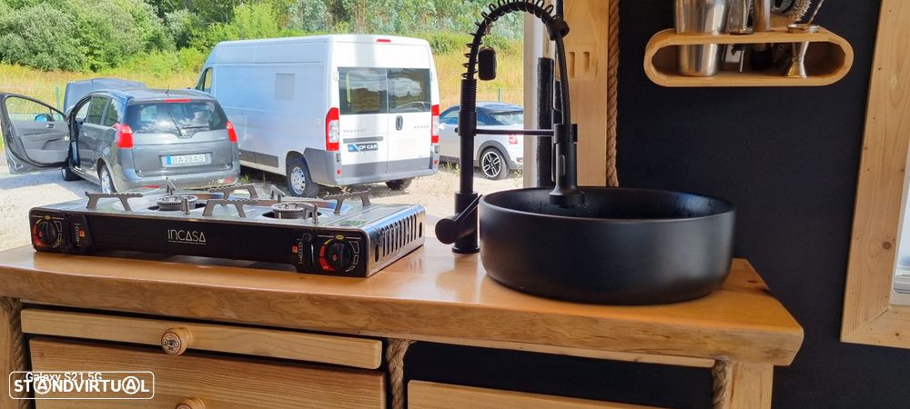 Mercedes-Benz Sprinter - 12