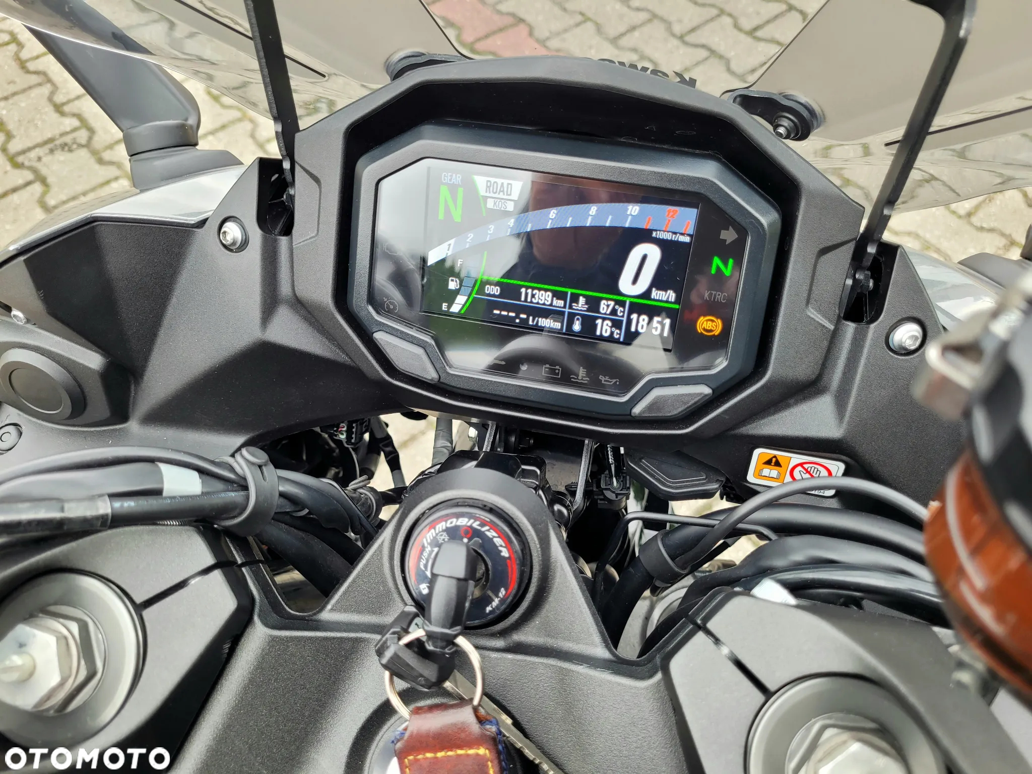 Kawasaki Ninja 1000 SX - 26