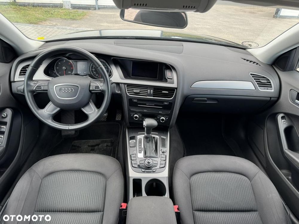 Audi A4 Avant 2.0 TDI DPF clean diesel multitronic Ambiente - 8