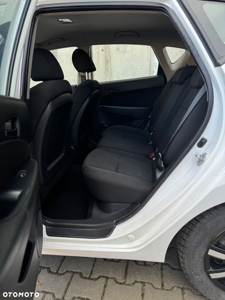 Hyundai i30 1.4 Classic + - 9