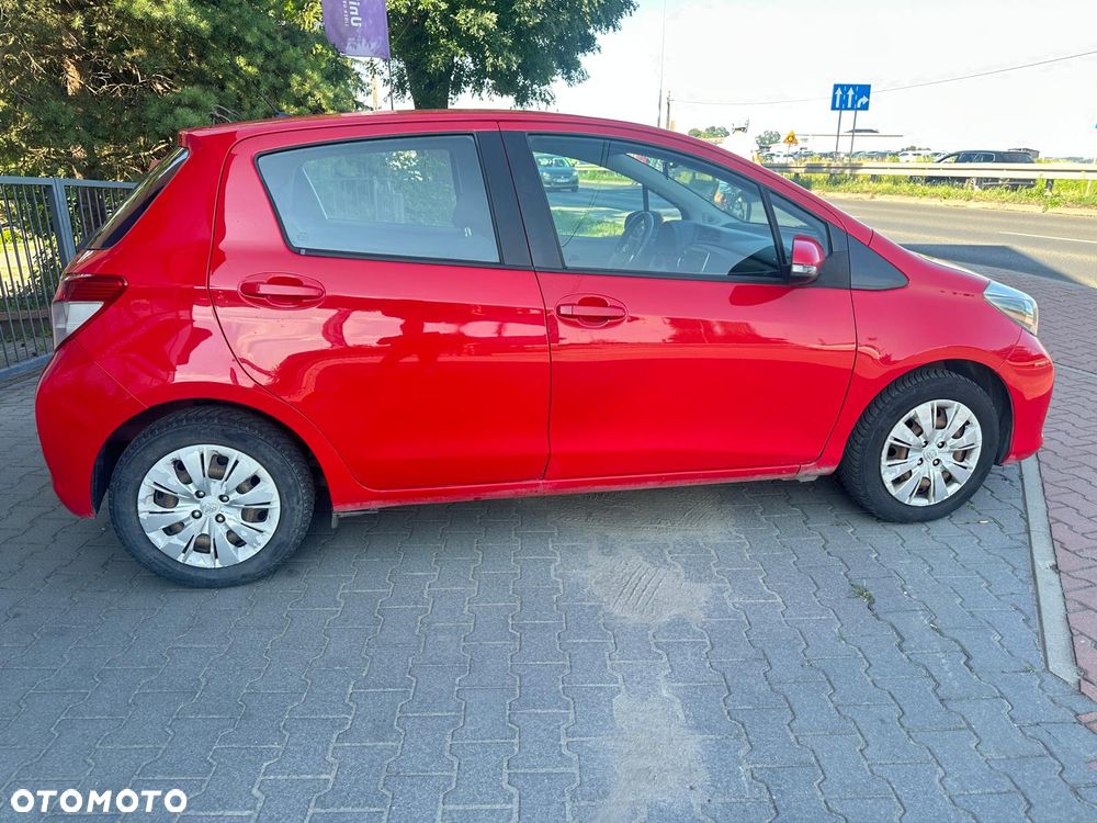 Toyota Yaris 1.0 Sol - 5