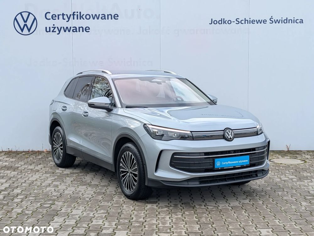 Volkswagen Tiguan 1.5 eTSI Life DSG - 3