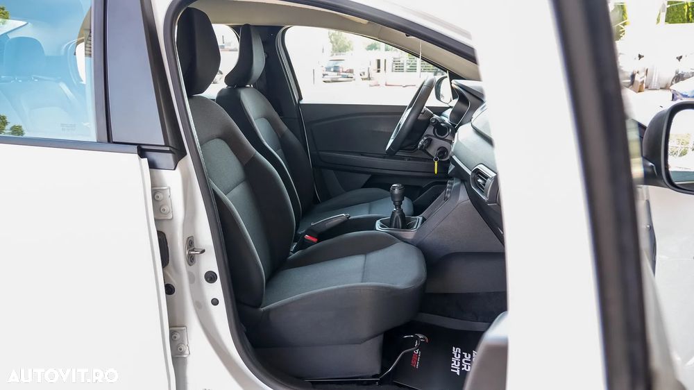 Dacia Logan TCe 90 Essential - 20