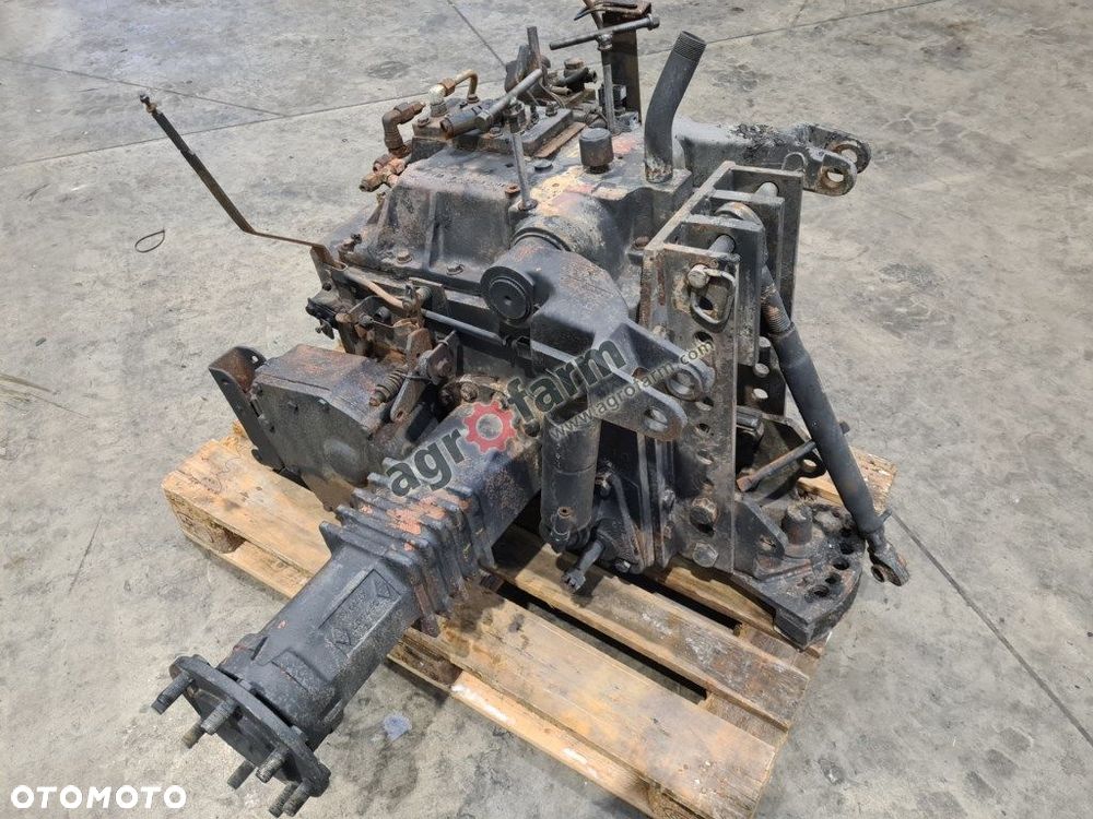 Tylny most Renault Ceres 85 - 4