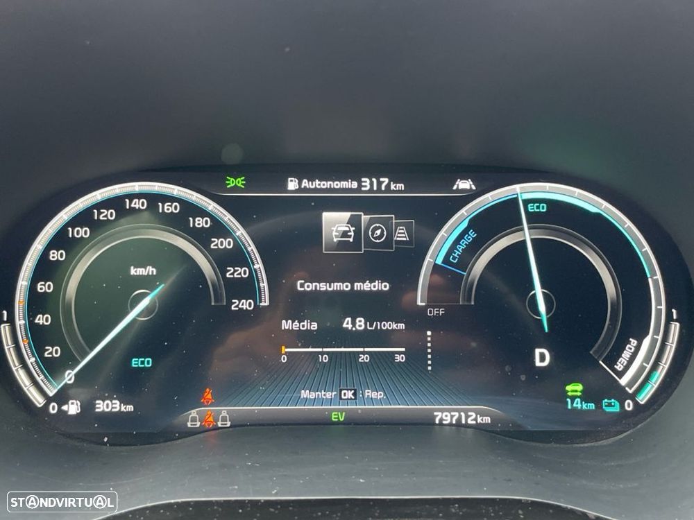 Kia XCeed 1.6 GDi PHEV Drive — fotografia 3