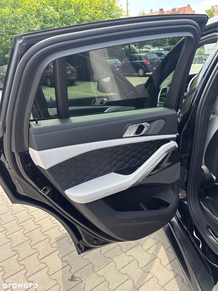 BMW X6M - 13