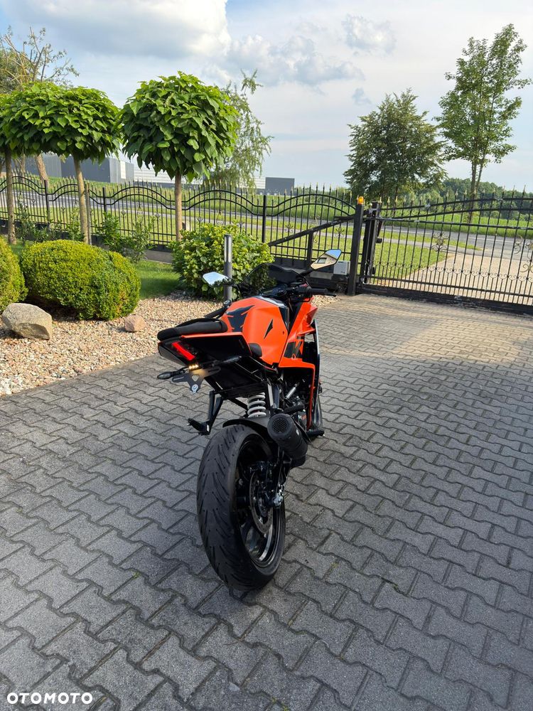 KTM RC 125 - 3