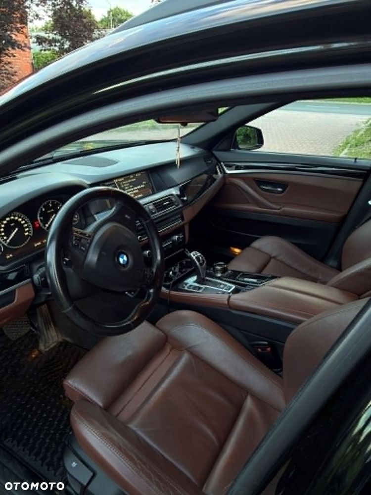 BMW Seria 5 - 13