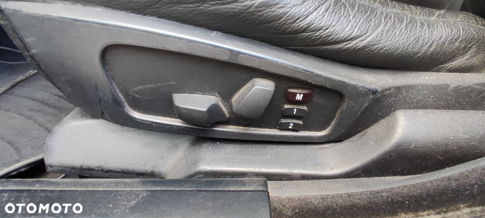 BMW Seria 5 - 24