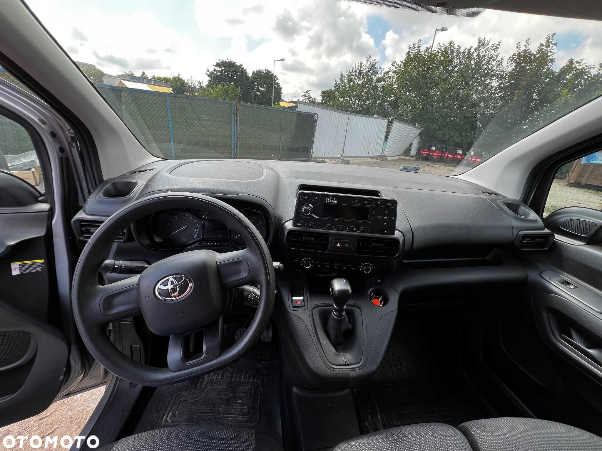 Toyota ProAce - 12
