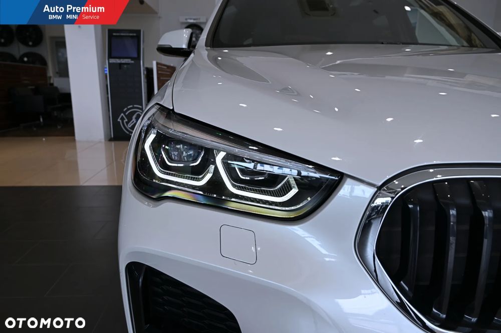 BMW X1 sDrive18d - 23
