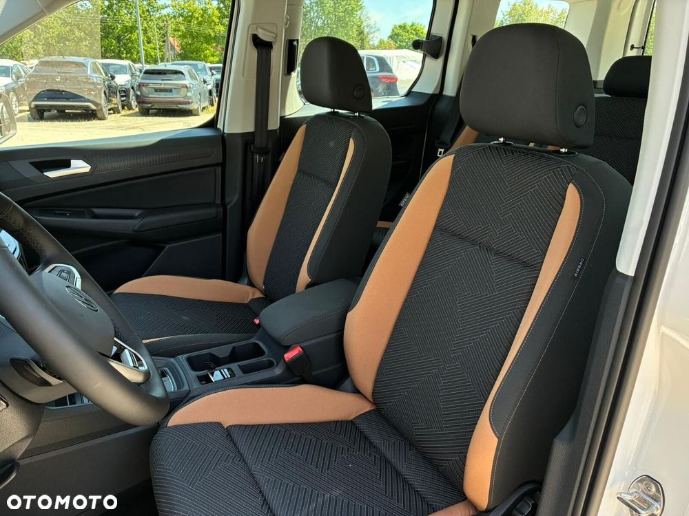 Volkswagen Caddy 2.0 TDI PanAmericana DSG - 15
