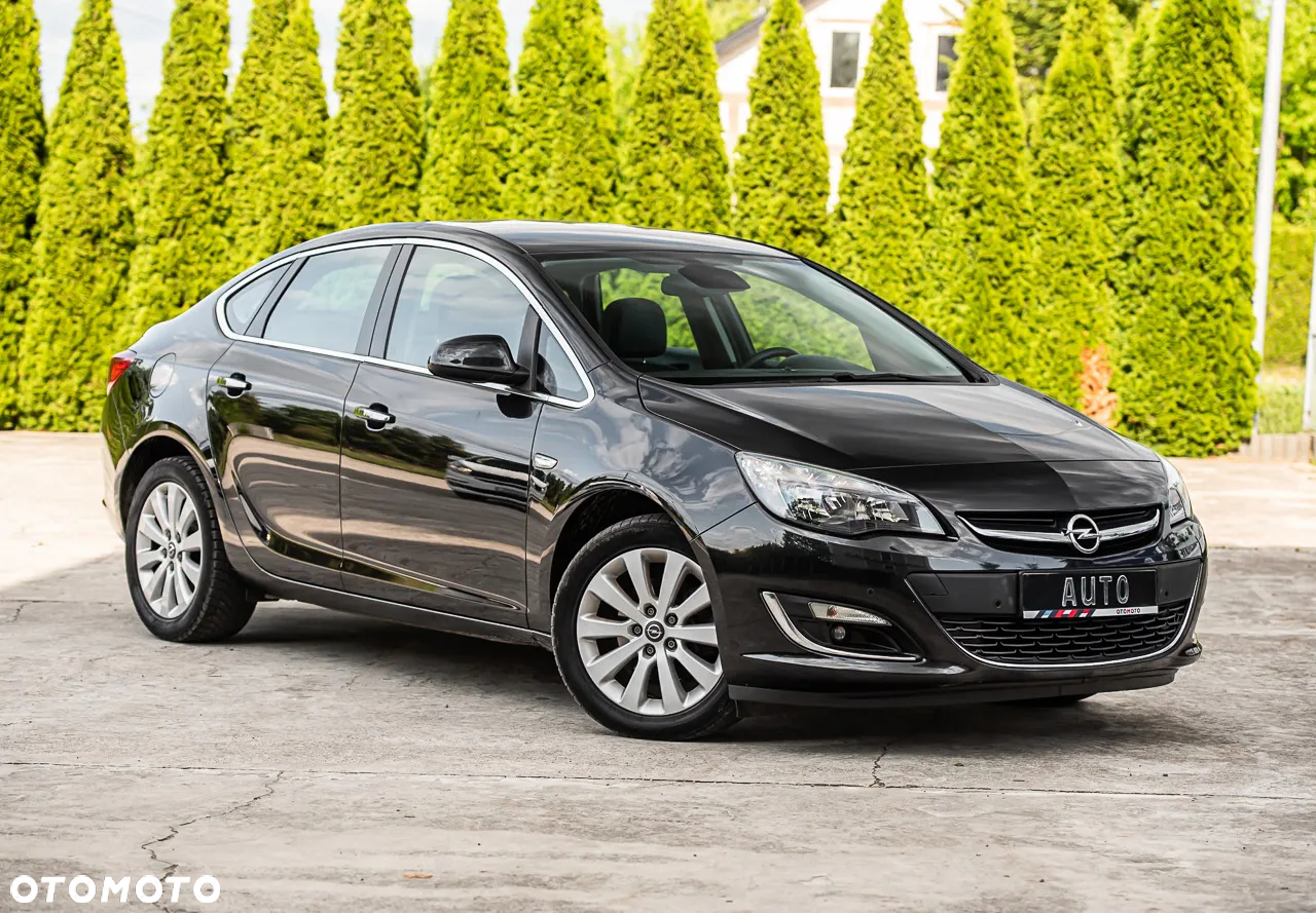 Opel Astra 1.7 CDTI DPF Active - 2