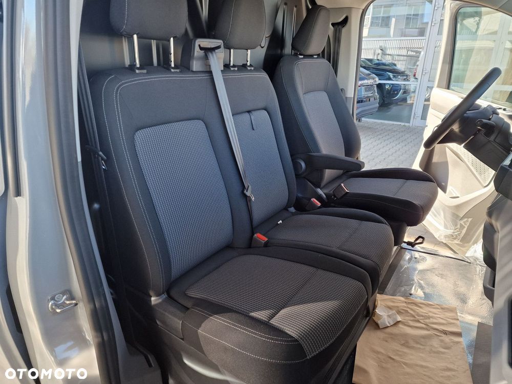 Volkswagen Transporter - 15