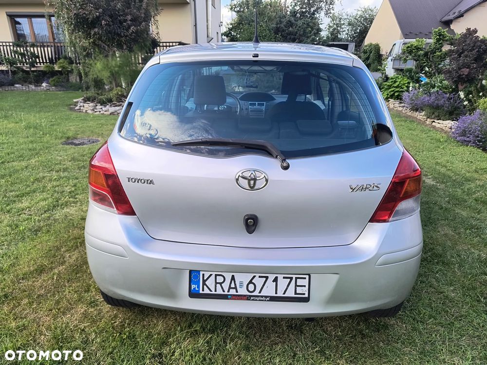 Toyota Yaris 1.33 Luna - 13