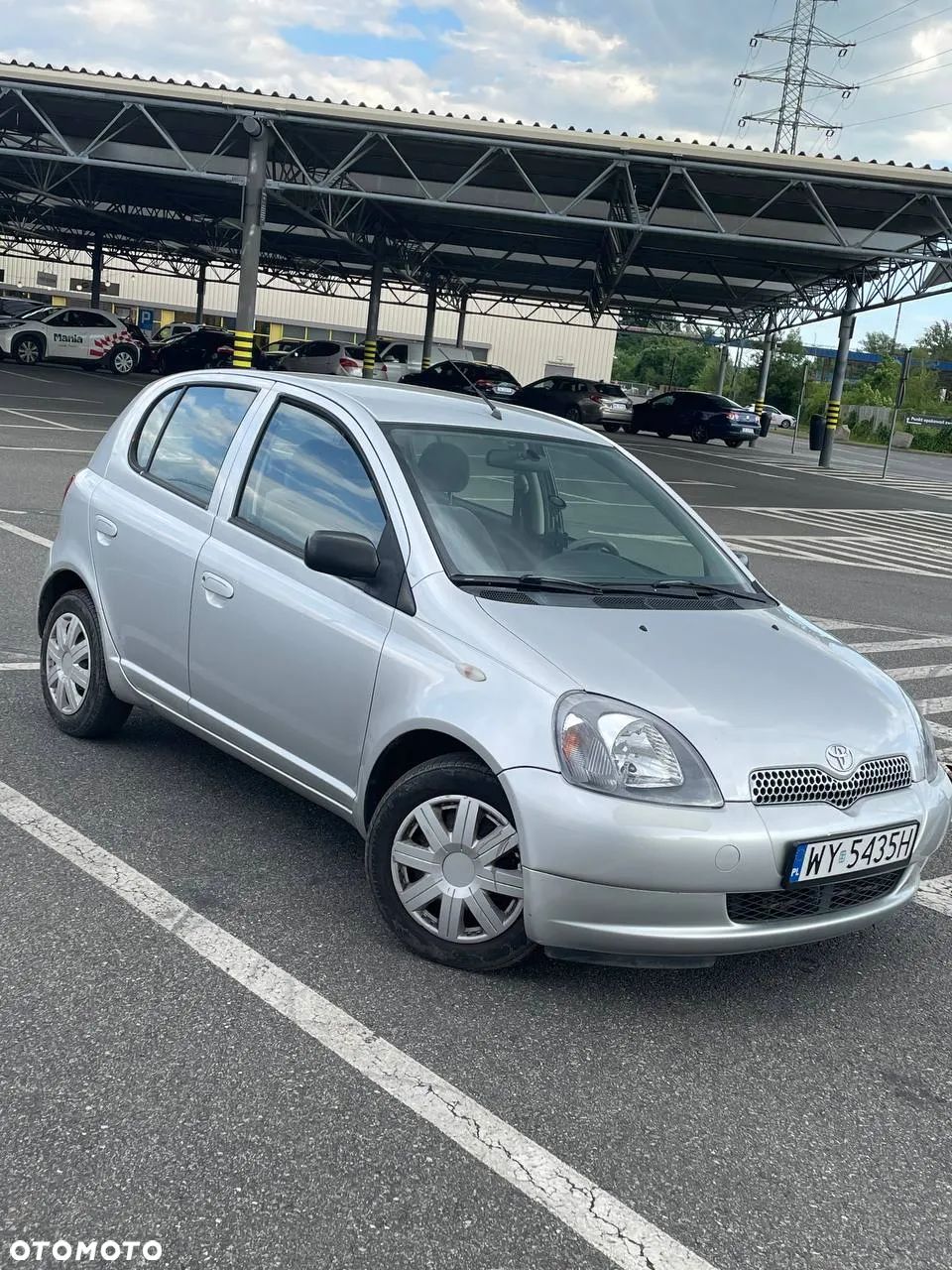 Toyota Yaris 1.3 Luna Hit - 1