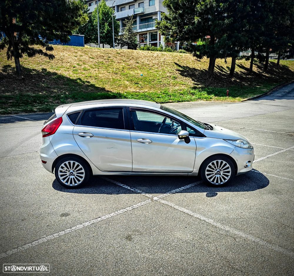 Ford Fiesta 1.4 TDCi Titanium - 16
