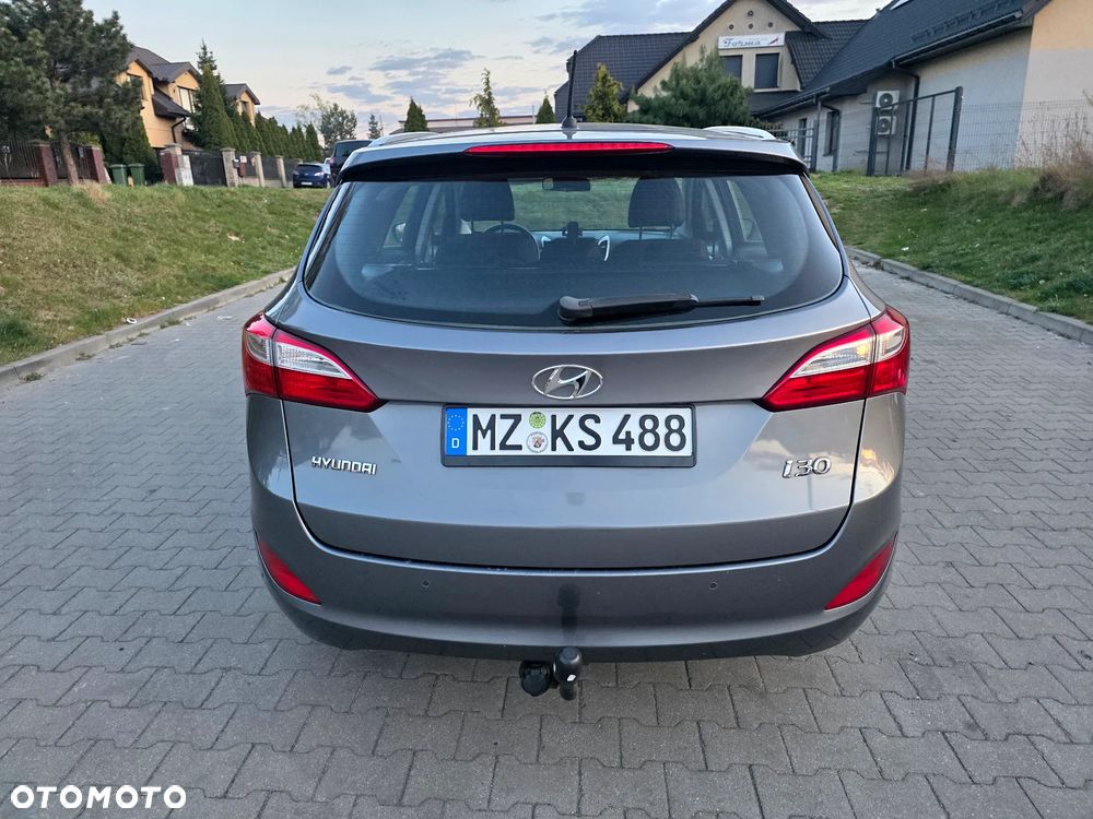 Hyundai i30 1.4 CRDi Comfort - 12