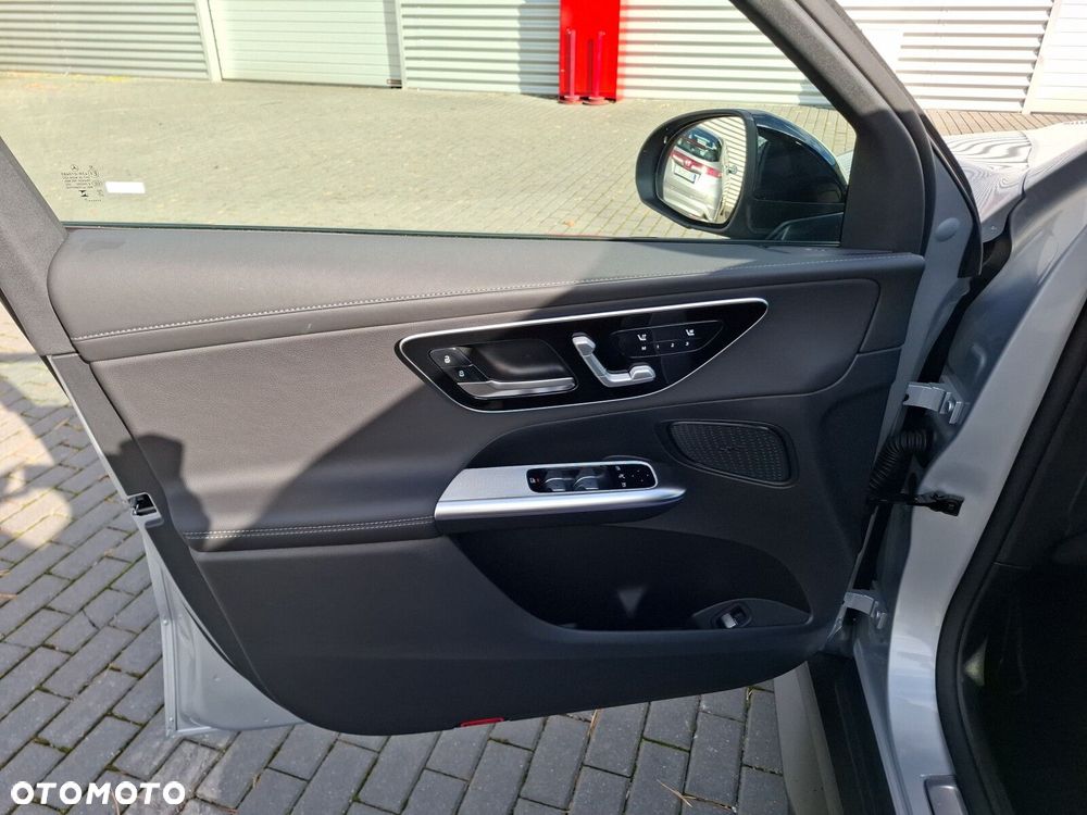 Mercedes-Benz GLC 220 d mHEV 4-Matic AMG Line - 17