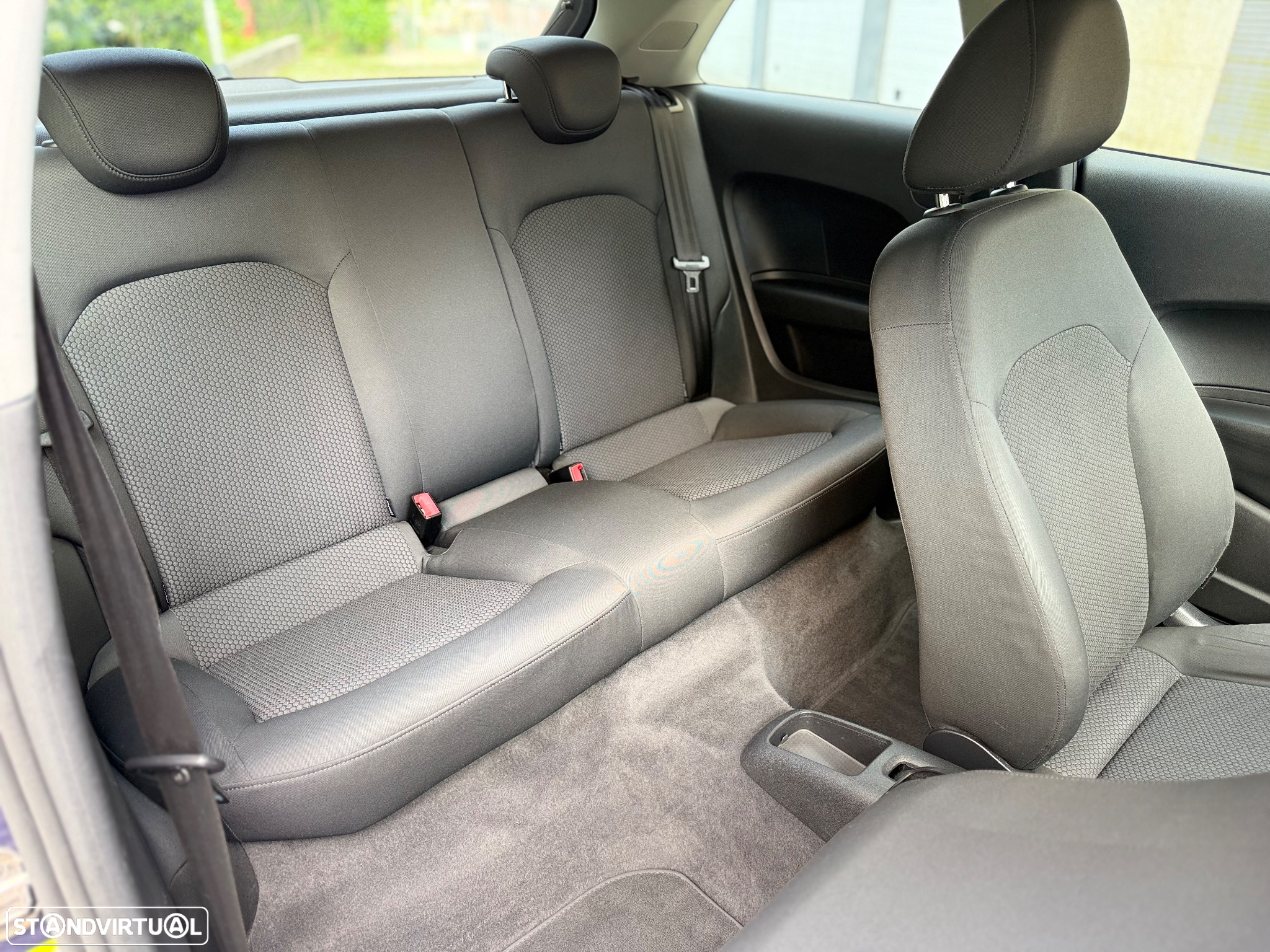 Audi A1 1.2 TFSI Attraction - 8