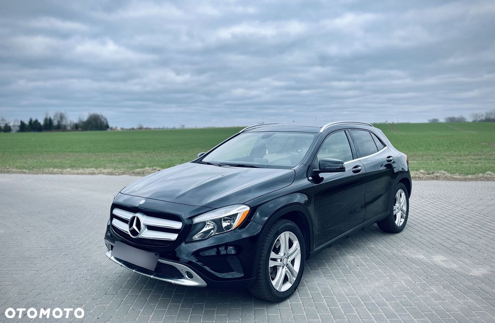 Mercedes-Benz GLA 250 4-Matic - 14