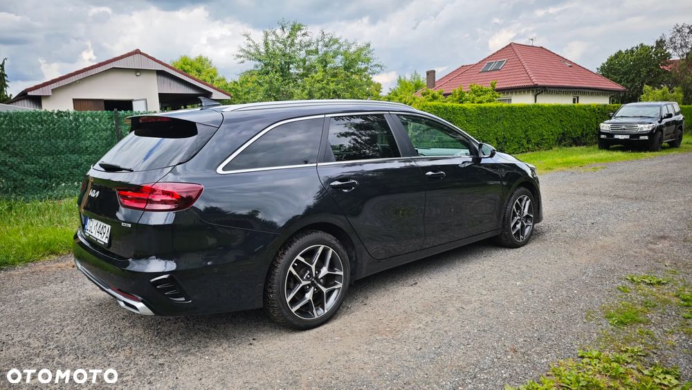 Kia Ceed 1.6 GDI PHEV L DCT - 13