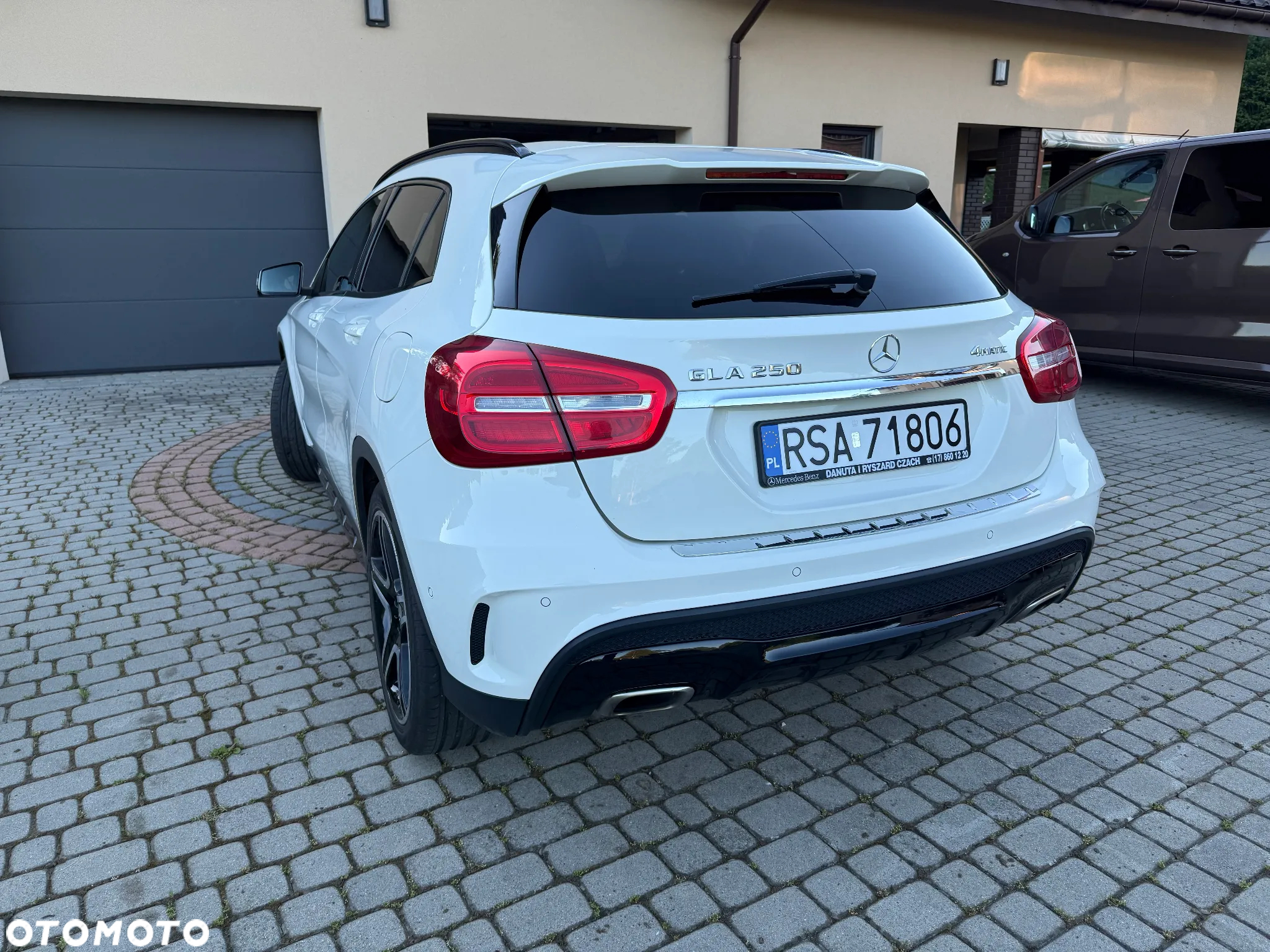 Mercedes-Benz GLA 250 4-Matic - 3