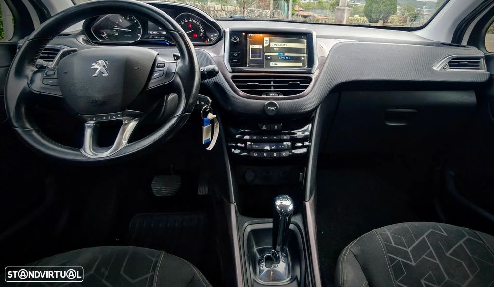 Peugeot 2008 e-HDi FAP 92 ETG6 STOP & START Allure - 10