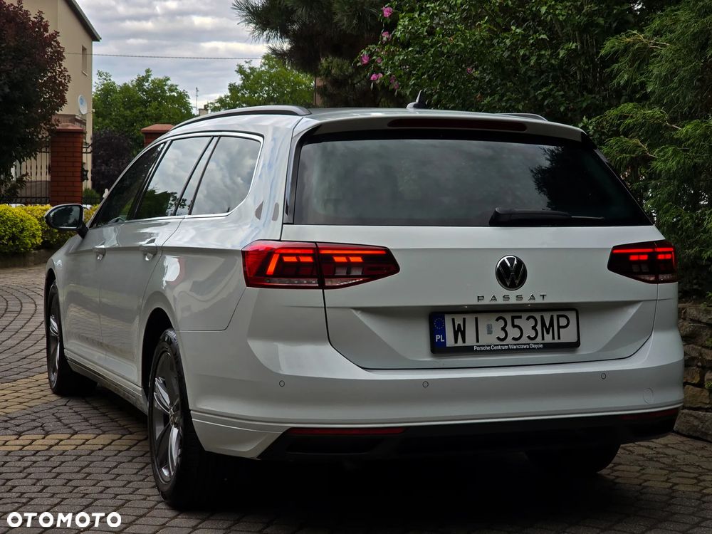 Volkswagen Passat Variant 2.0 TDI EVO Elegance DSG - 5