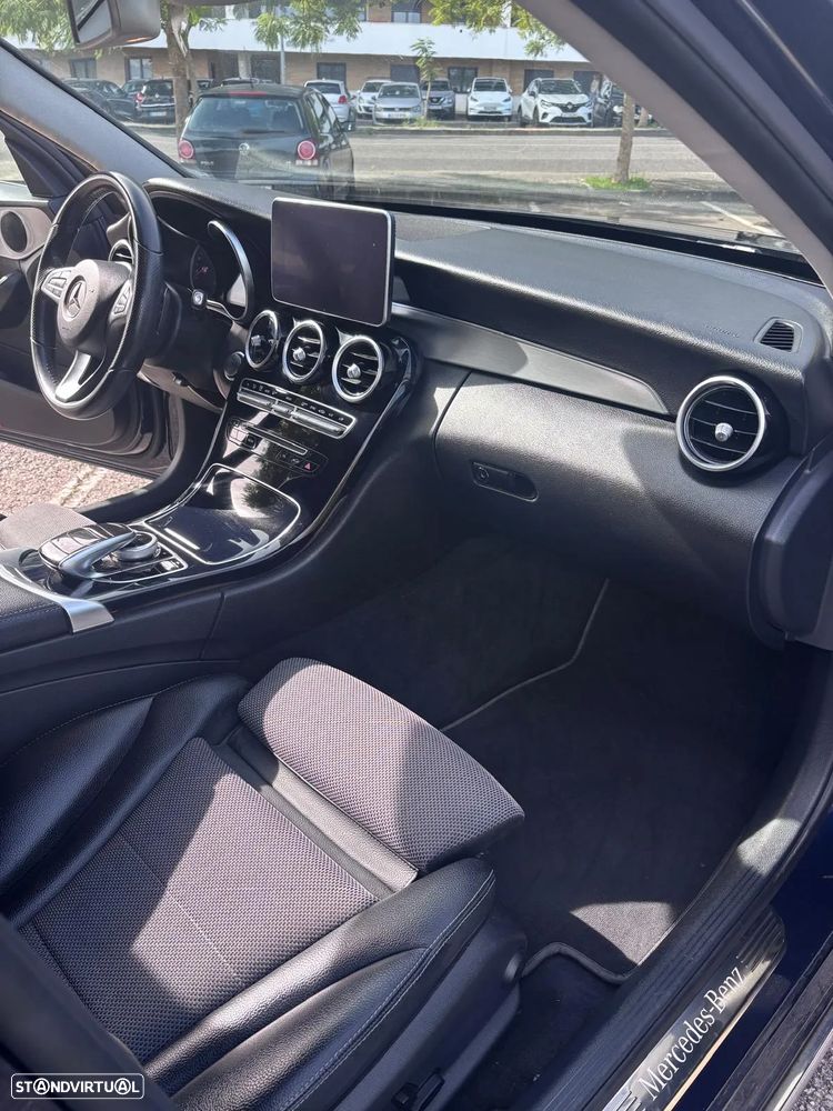 Mercedes-Benz C 220 (BlueTEC) d 7G-TRONIC Avantgarde - 19