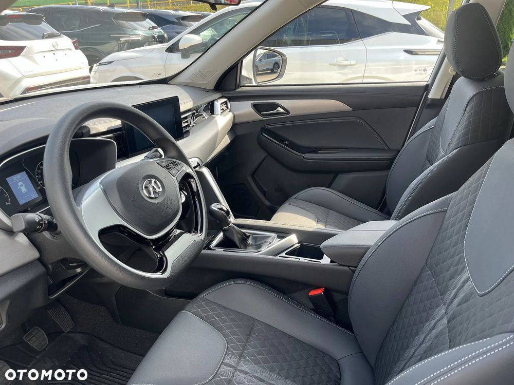 BAIC 3 1.5T Luxury - 10