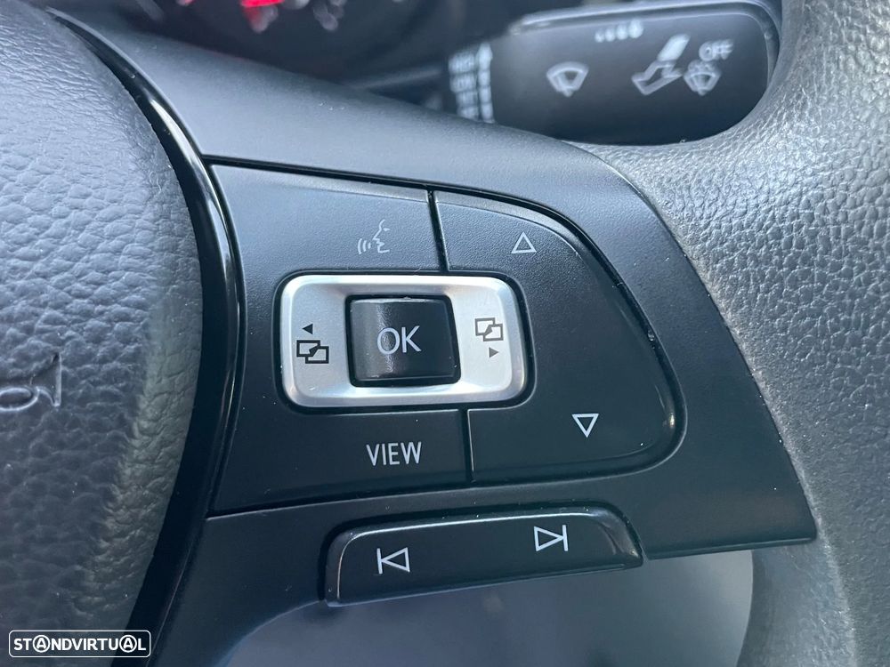 VW Crafter 2.0 TDI L3H3 IVA Dedutível - 37
