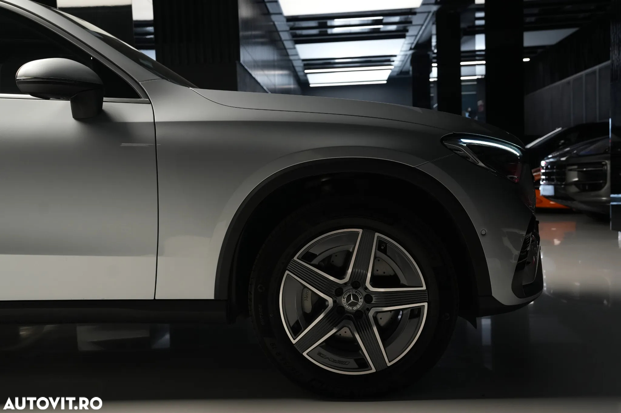 Mercedes-Benz GLC 300 d 4Matic 9G-TRONIC Edition AMG Line - 28