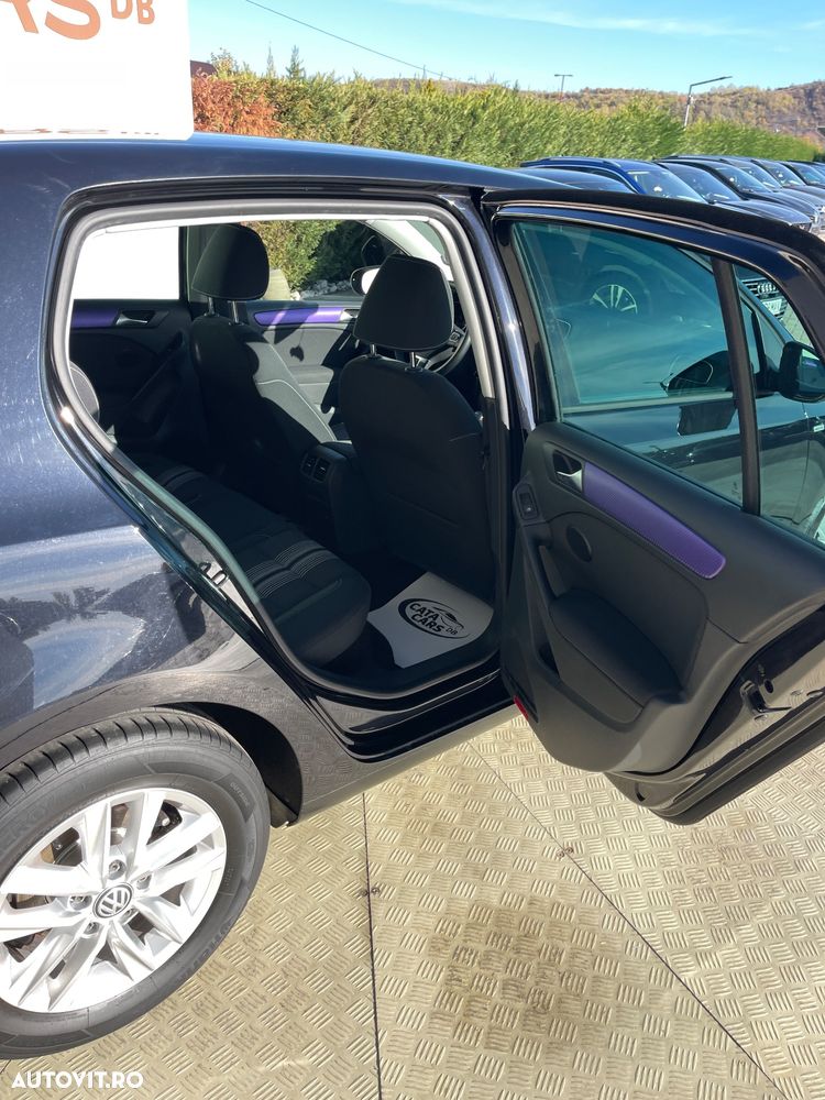 Volkswagen Golf 1.2 TSI BlueMotion Technology MATCH - 24