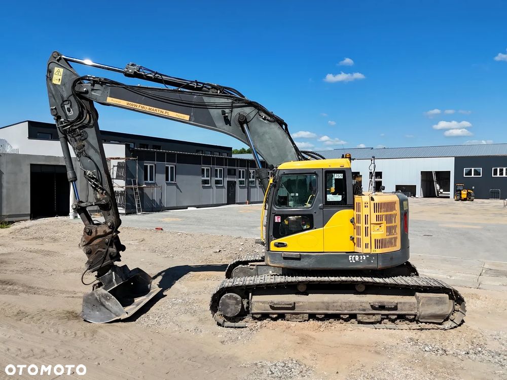 Volvo ECR235 - 31