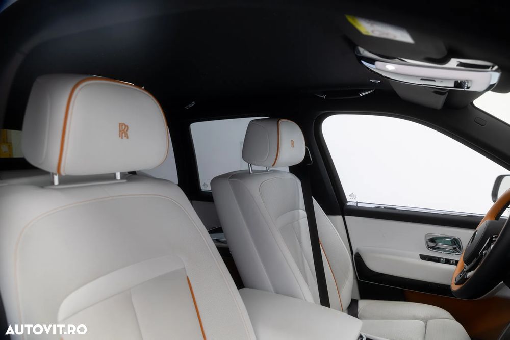 Rolls-Royce Cullinan - 35