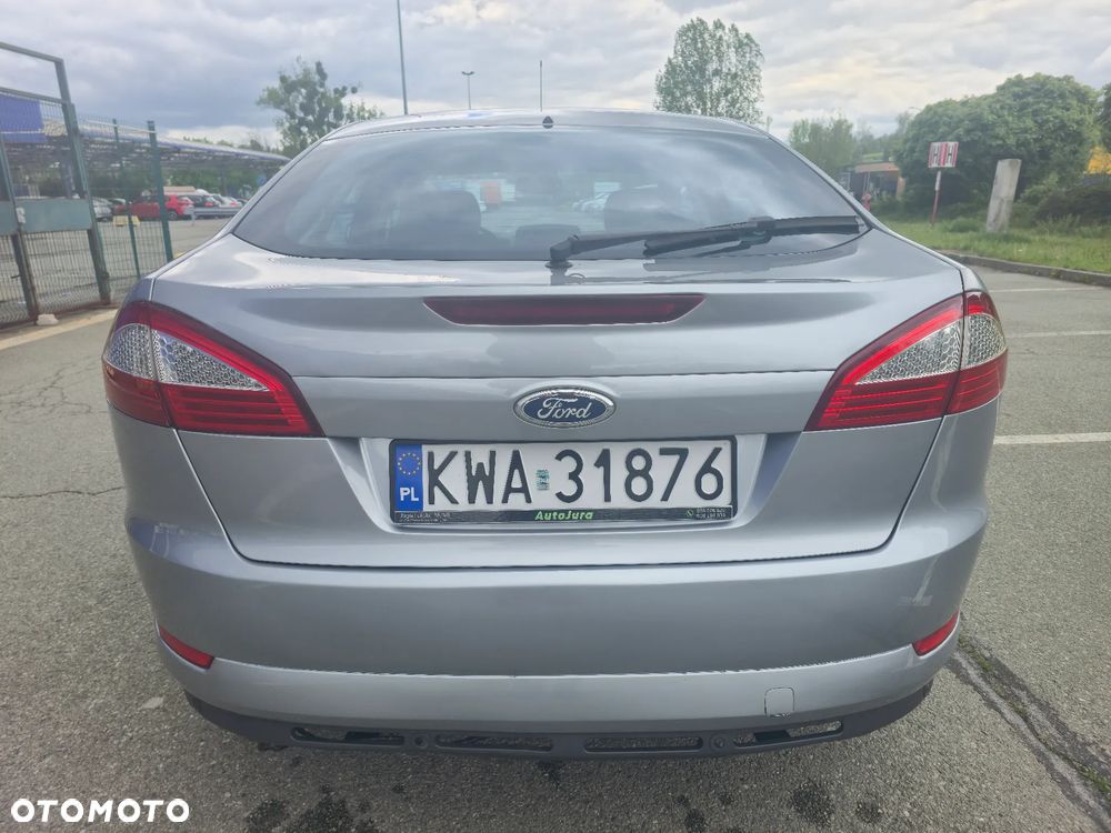 Ford Mondeo - 7