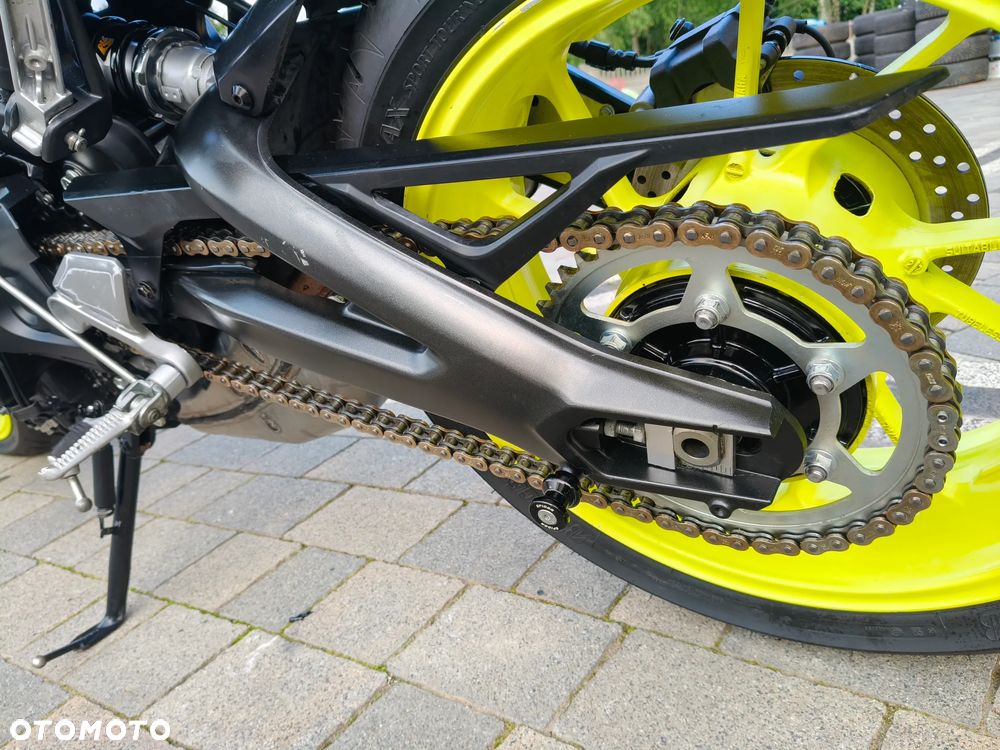 Yamaha MT - 20