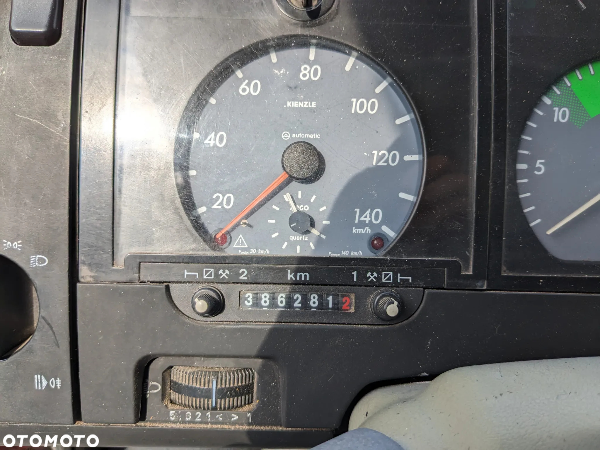 Mercedes-Benz Vario 815 - 7