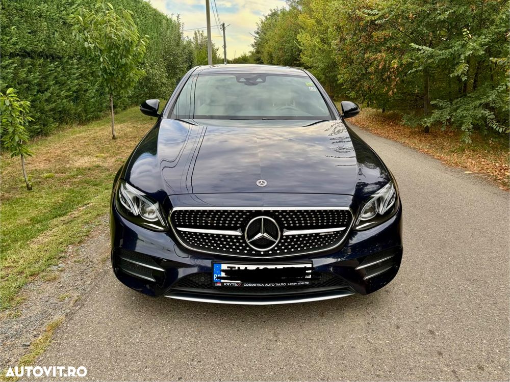 Mercedes-Benz E - 8
