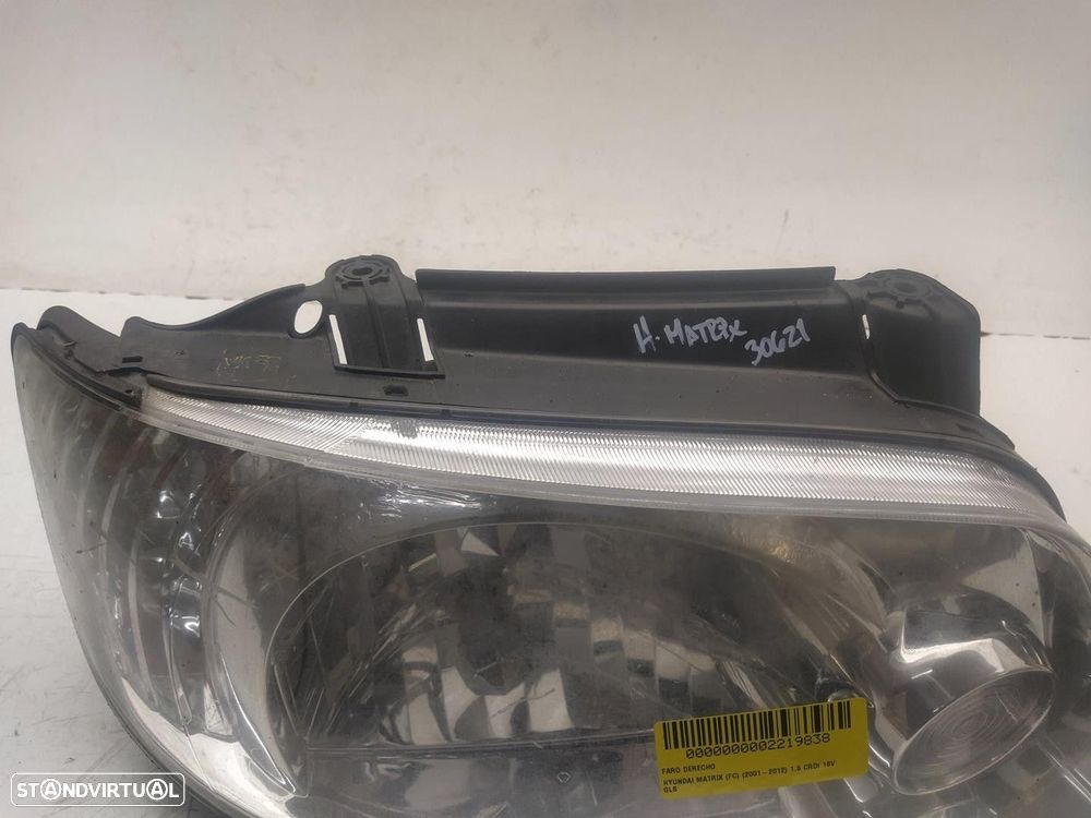 FAROL DIREITO HYUNDAI MATRIX 1950 - 1