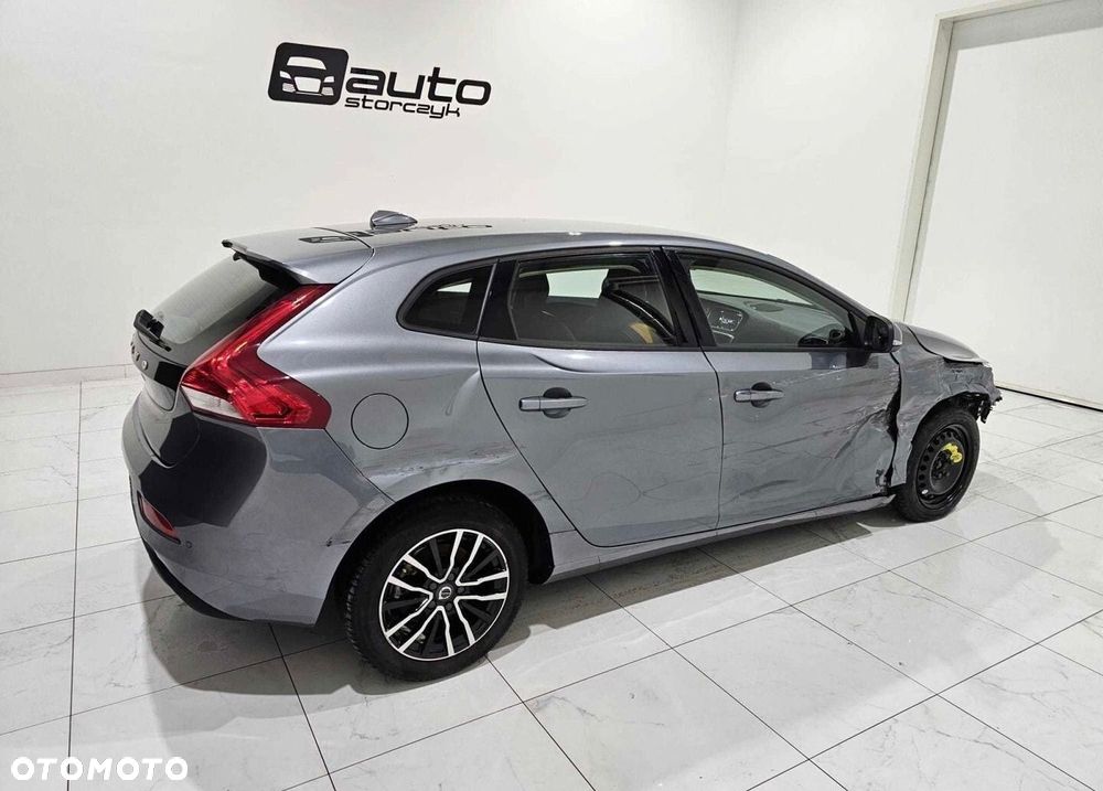 Volvo V40 - 3