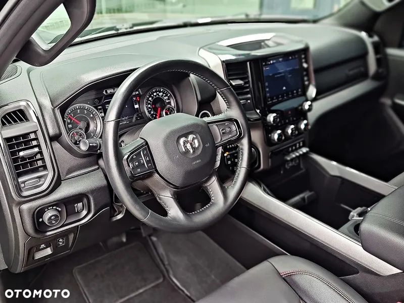 Dodge RAM 1500 5.7 4x4 - 13